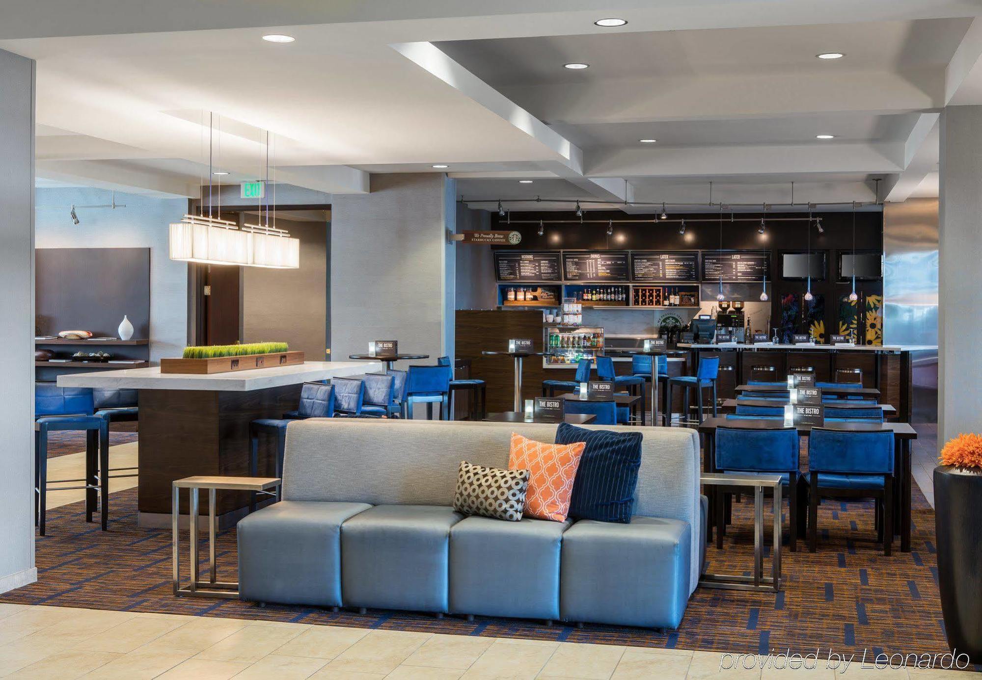 Courtyard By Marriott Seattle Federal Way Hotel Exterior photo
